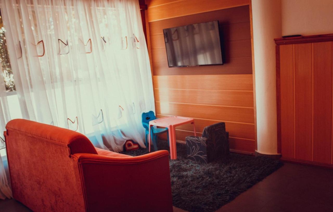 Hotel Tirol เตรเซชิเลียส ภายนอก รูปภาพ