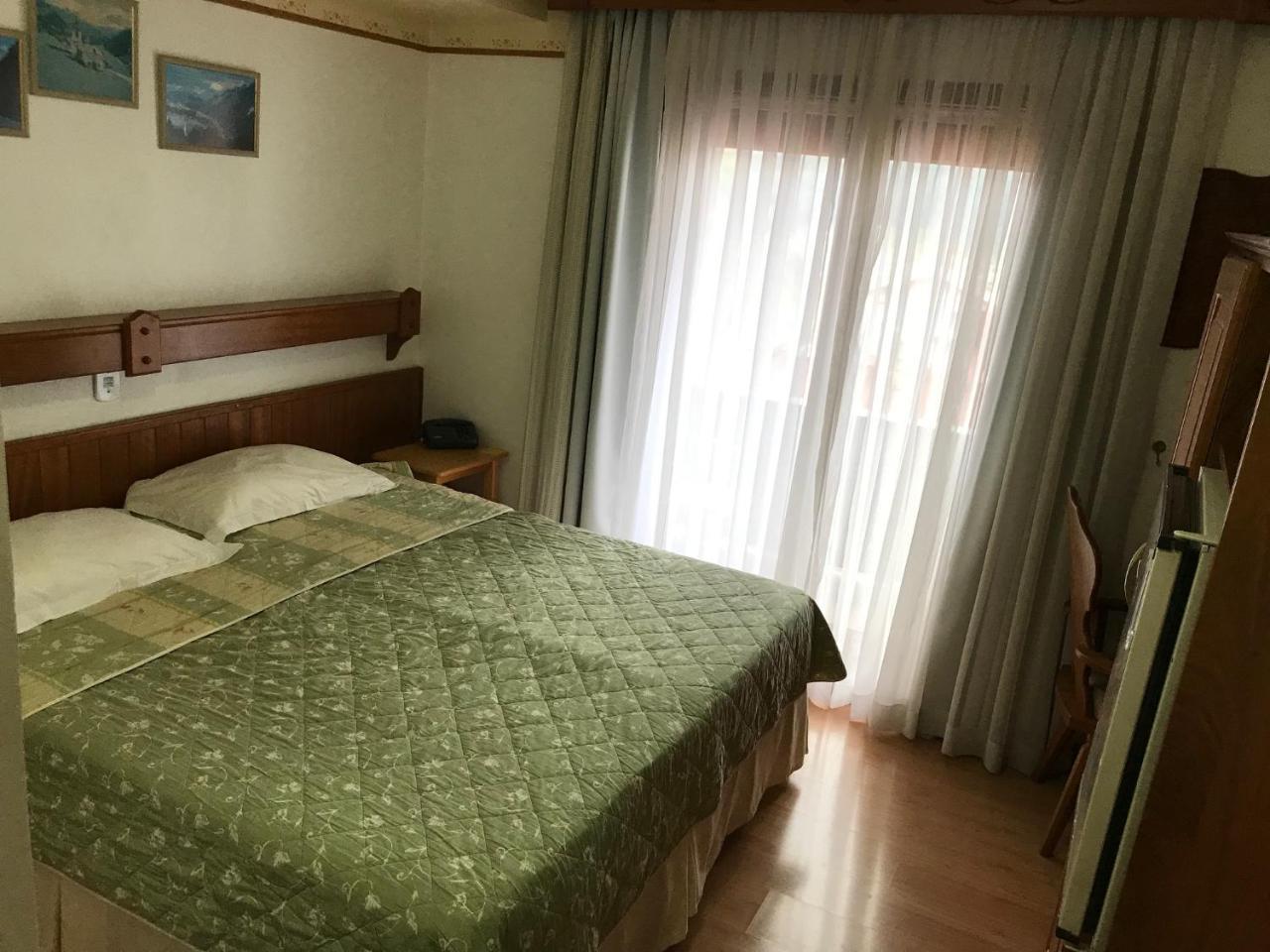 Hotel Tirol เตรเซชิเลียส ภายนอก รูปภาพ